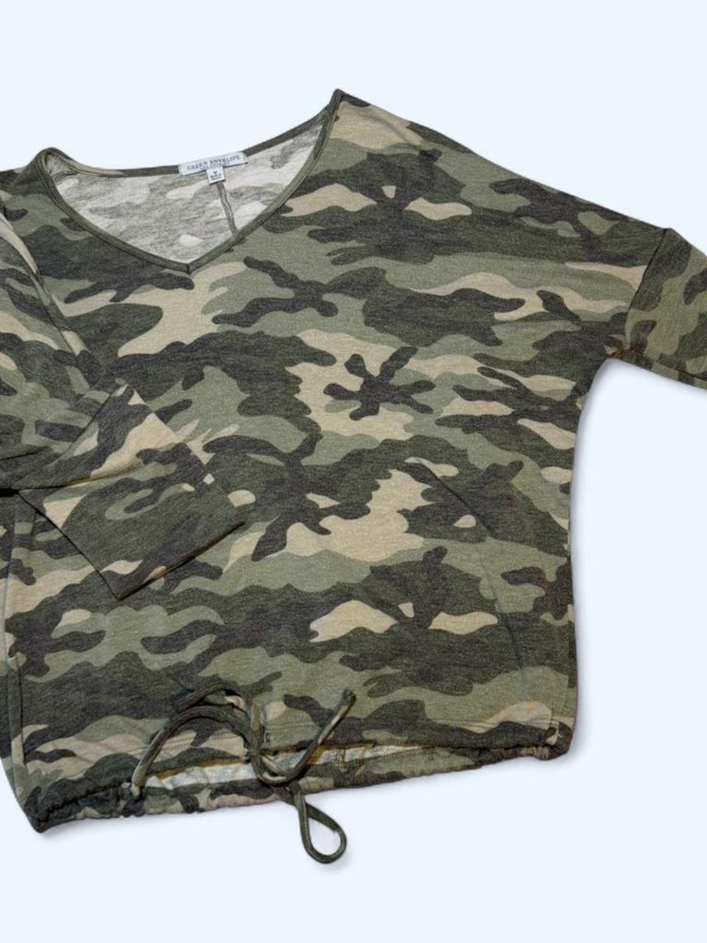 Green quarter sleeve Camo V-Neck
